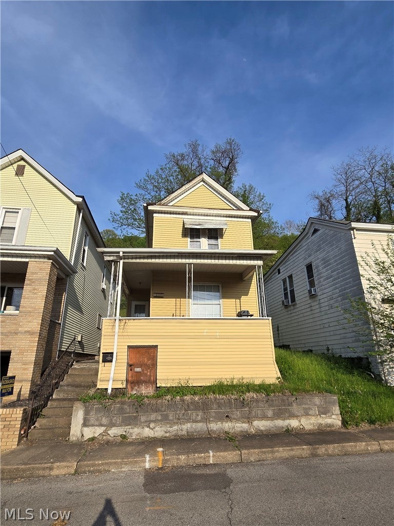 1500 Marshall Street — photo