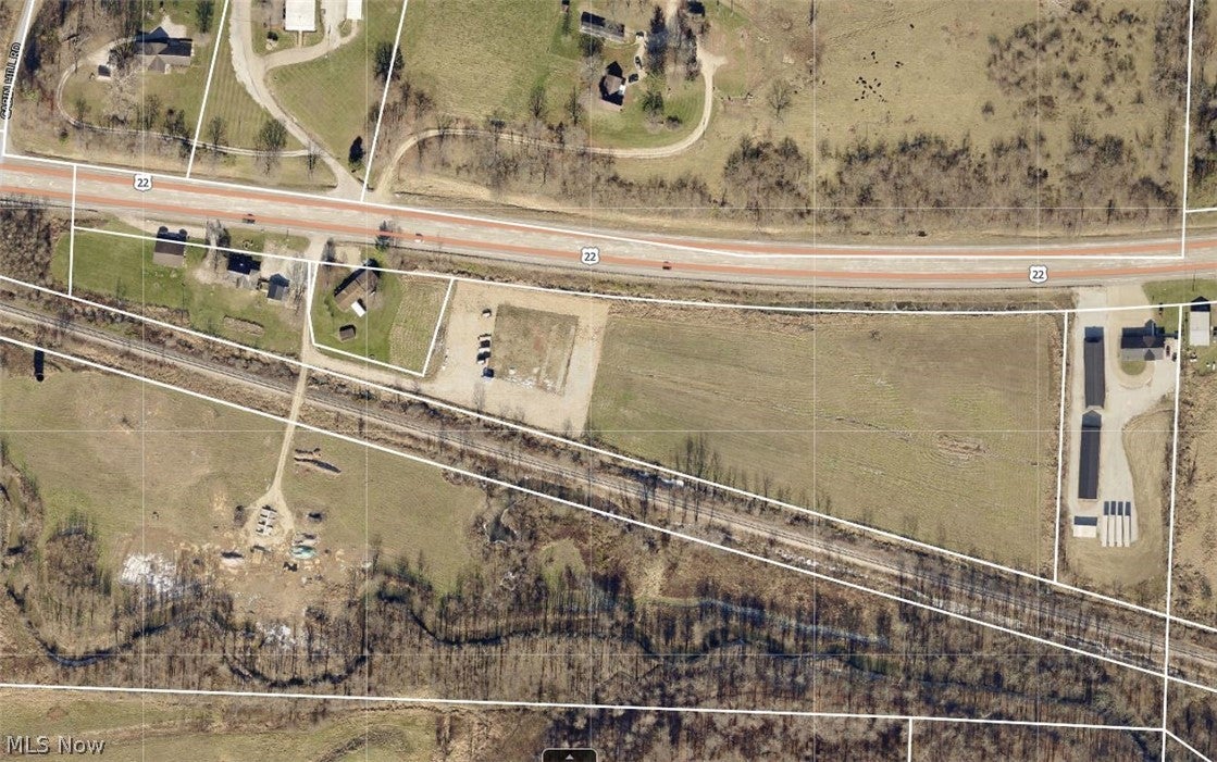 1420 John Glenn Highway — photo
