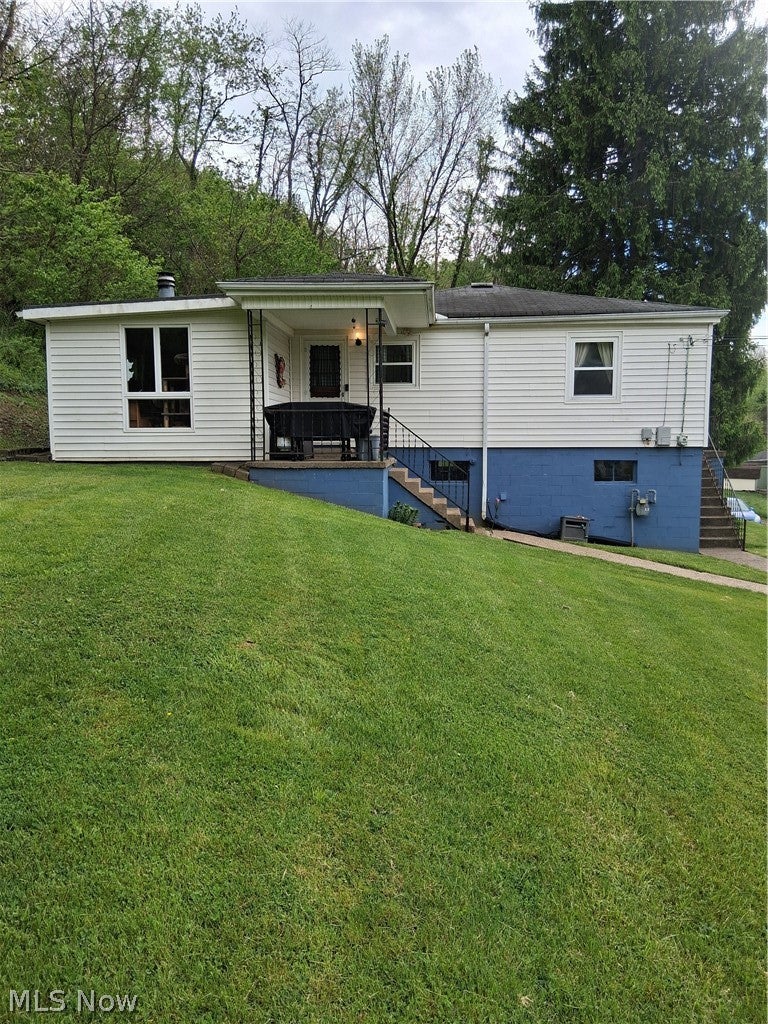 68490 Elm Street — photo