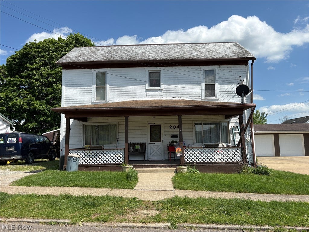 204 Fourth Street — photo