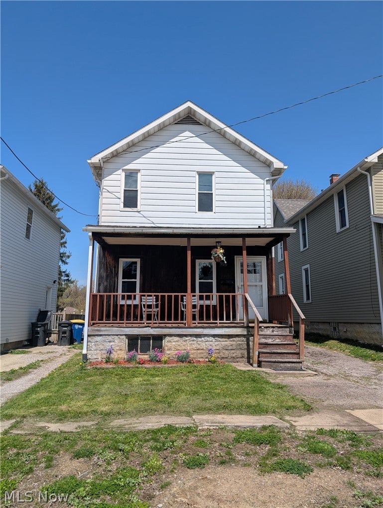 909 E 16th Street — photo