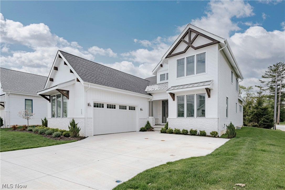 176 Bridgeport Way — photo