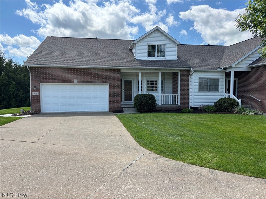 1136 Pine Bluff Drive NE — photo