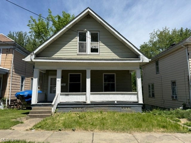 1111 Hillary Square — photo