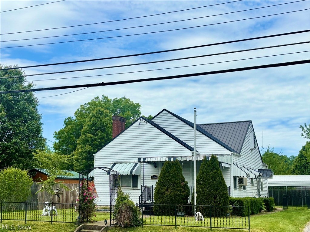 806 Elder Street — photo