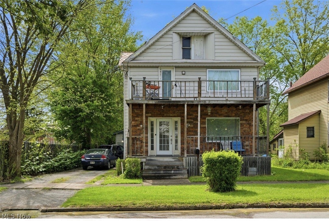 141 Austin Avenue NW — photo