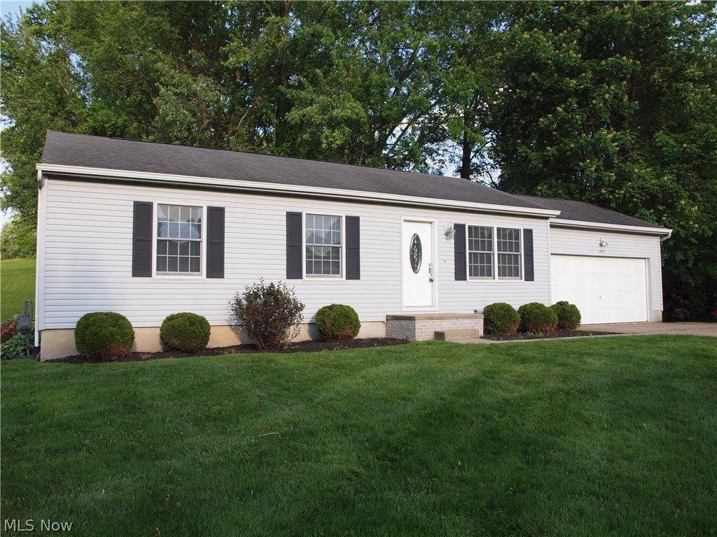 1422 Woodlawn Avenue NW — photo
