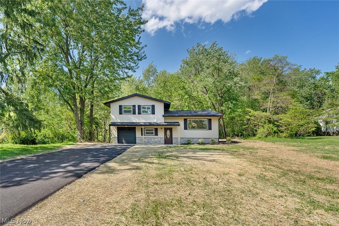 6967 Tamarack Drive — photo