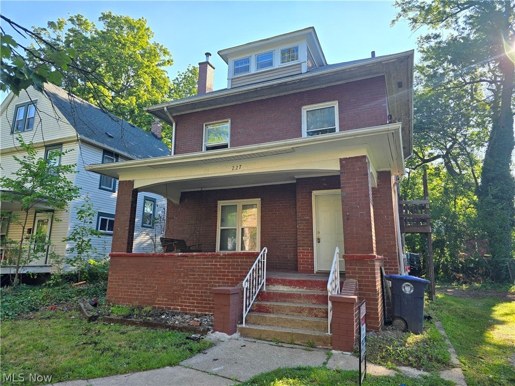 227 S Balch Street — photo