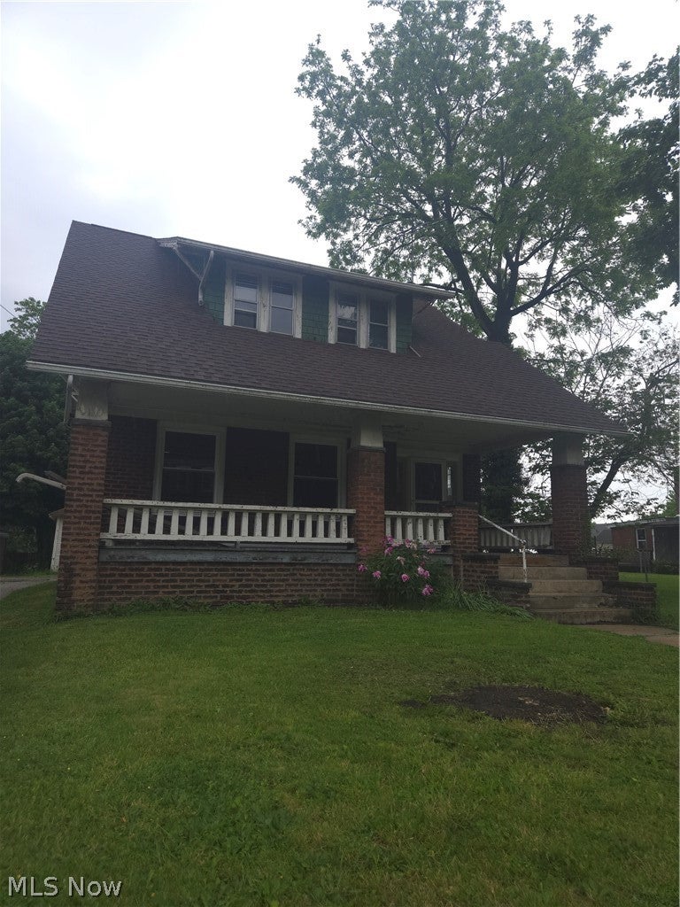 105 W Ely Street — photo