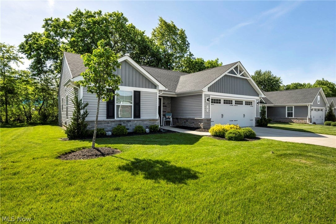 141 W Spring Drive, Elyria, OH 44035 — photo 3