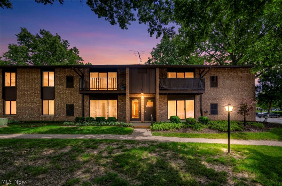 16430 Heather Lane 204 — photo