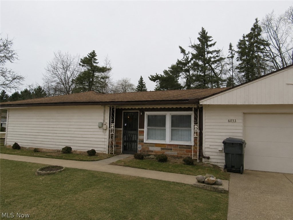 6033 Randy Road — photo