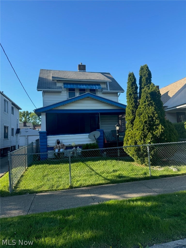 10913 Greenwich Avenue — photo