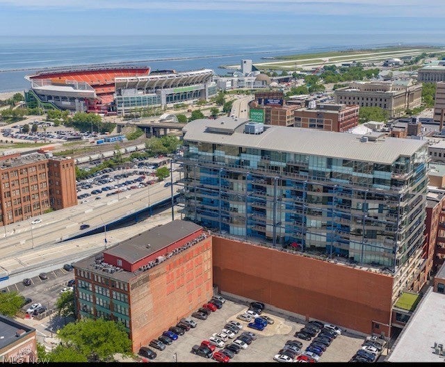 701 W Lakeside Avenue 503 — photo