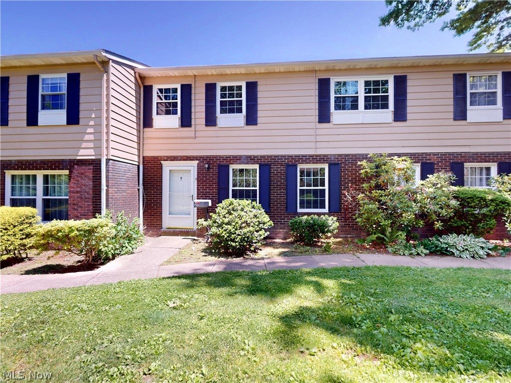 8240 Deepwood Boulevard 7-2 — photo