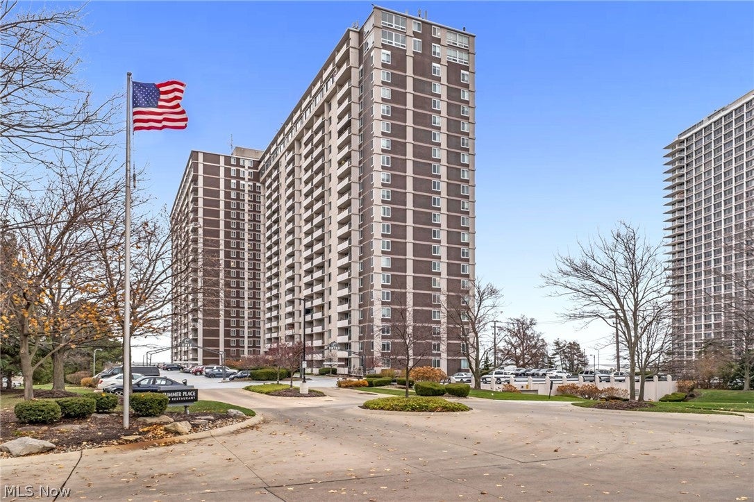 12900 Lake Avenue 216 — photo