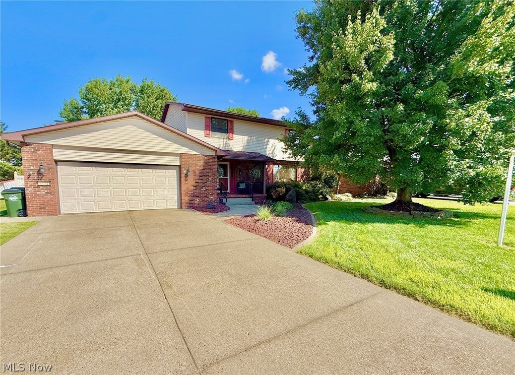 812 Brentwood Drive — photo