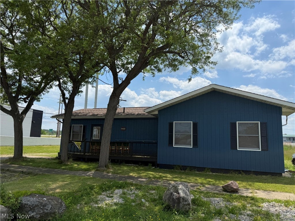5400 Old Orchard Drive — photo
