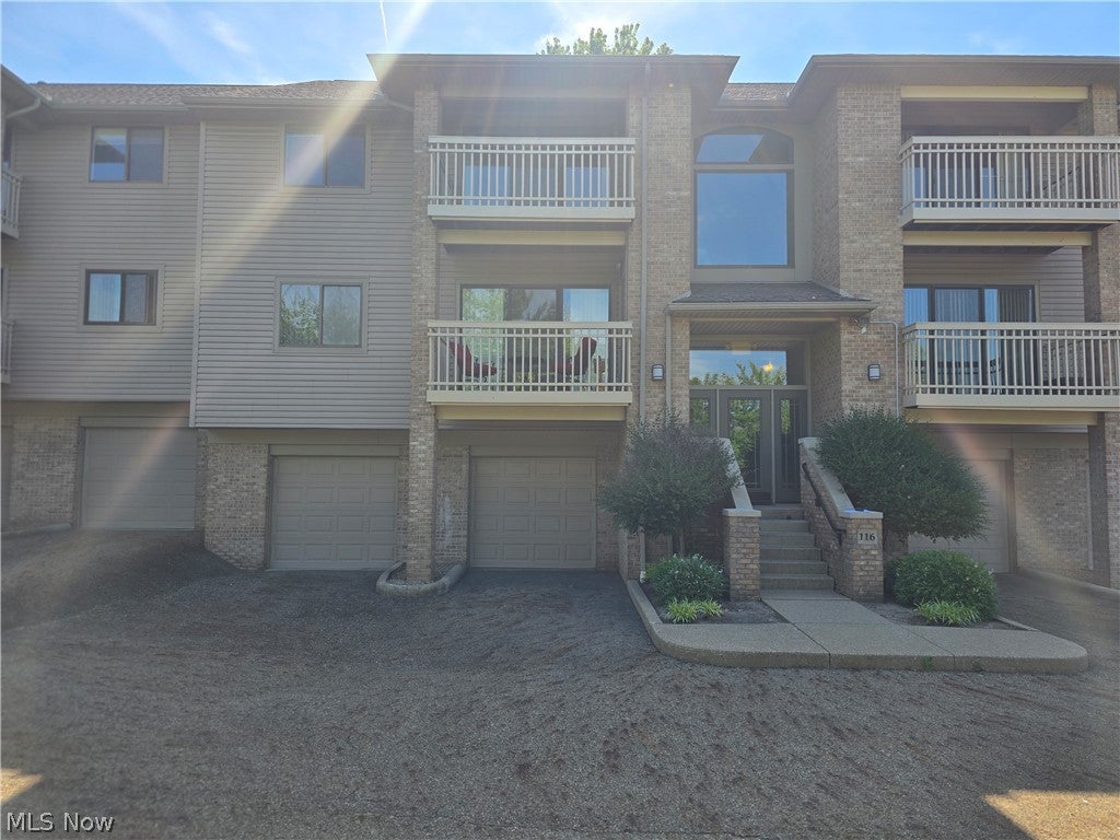 3800 Rosemont 116 #B Boulevard — photo