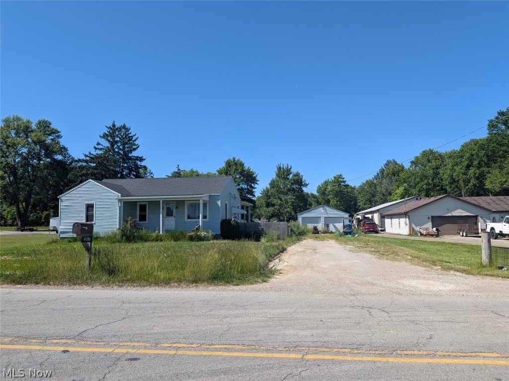41386 Schadden Road — photo