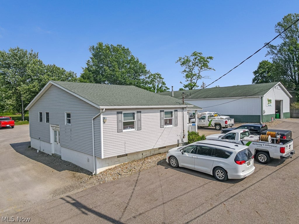 13390 Ravenna Avenue NE — photo