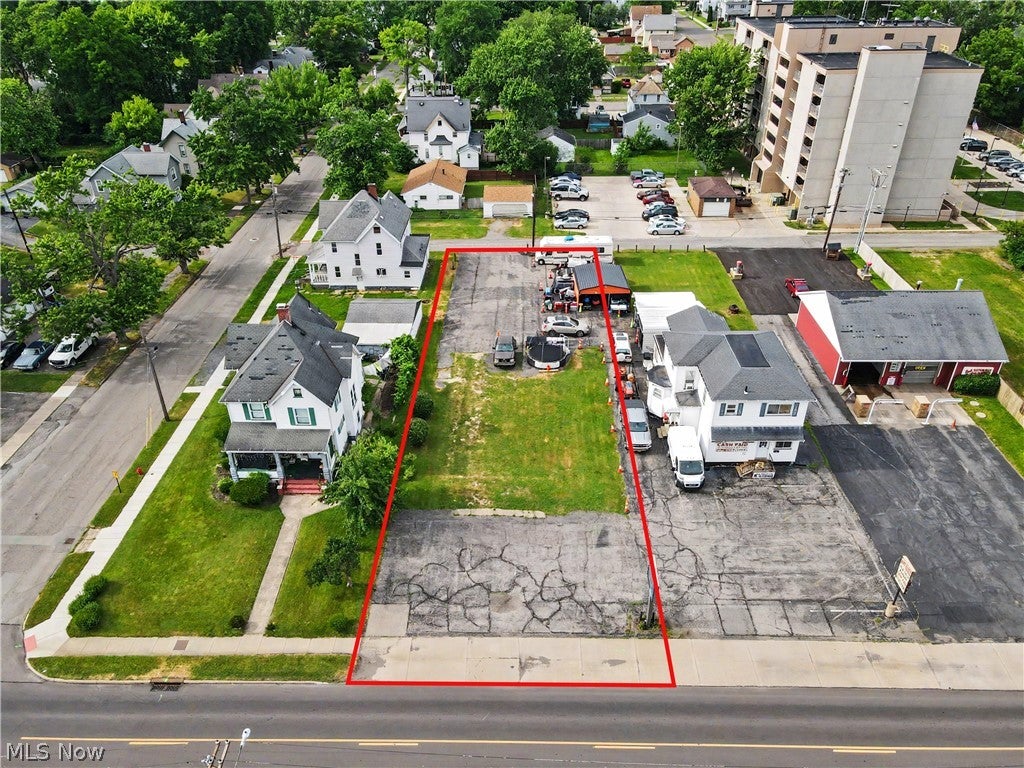 410 Robbins Avenue — photo