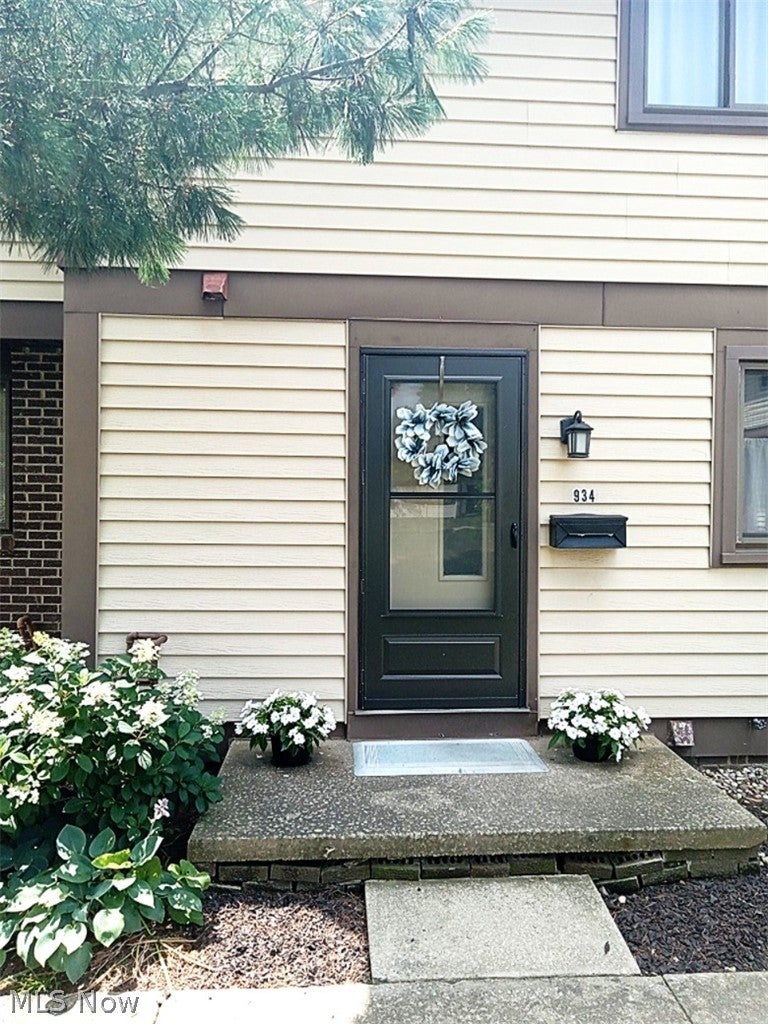 934 Hampton Ridge Drive — photo