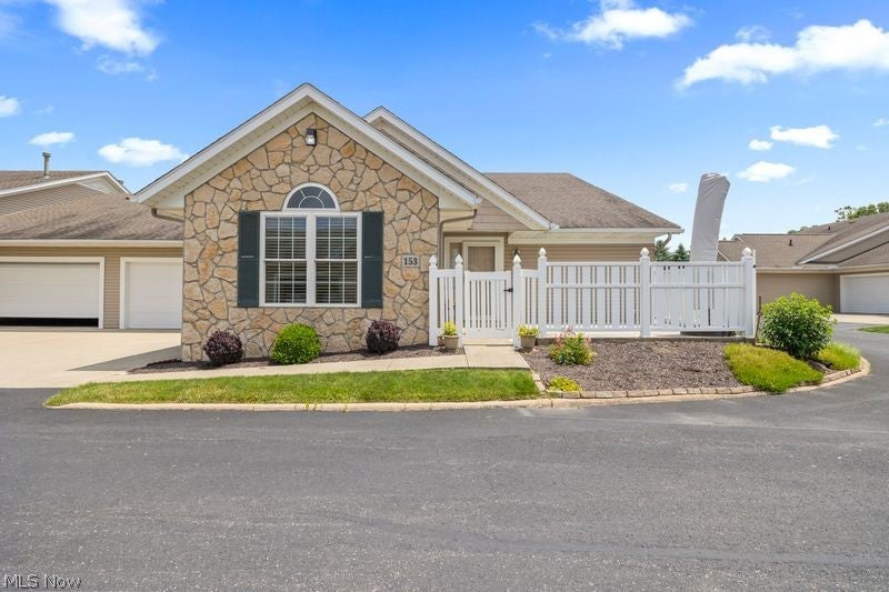 2447 Wetherington Lane 153 — photo