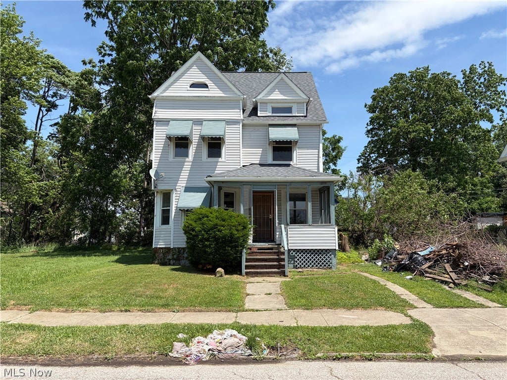 1205 E 111th Street — photo