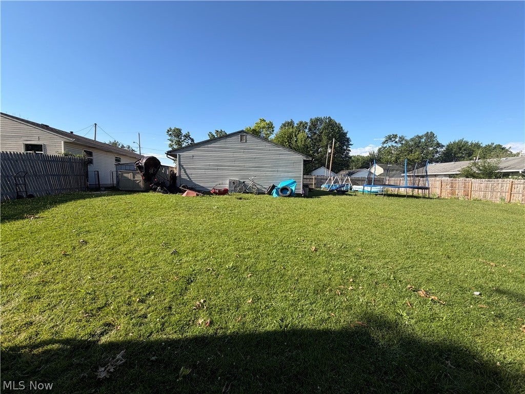 362 Brace Avenue, Elyria, OH 44035 — photo 2