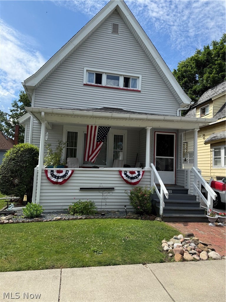 155 Grant Street — photo