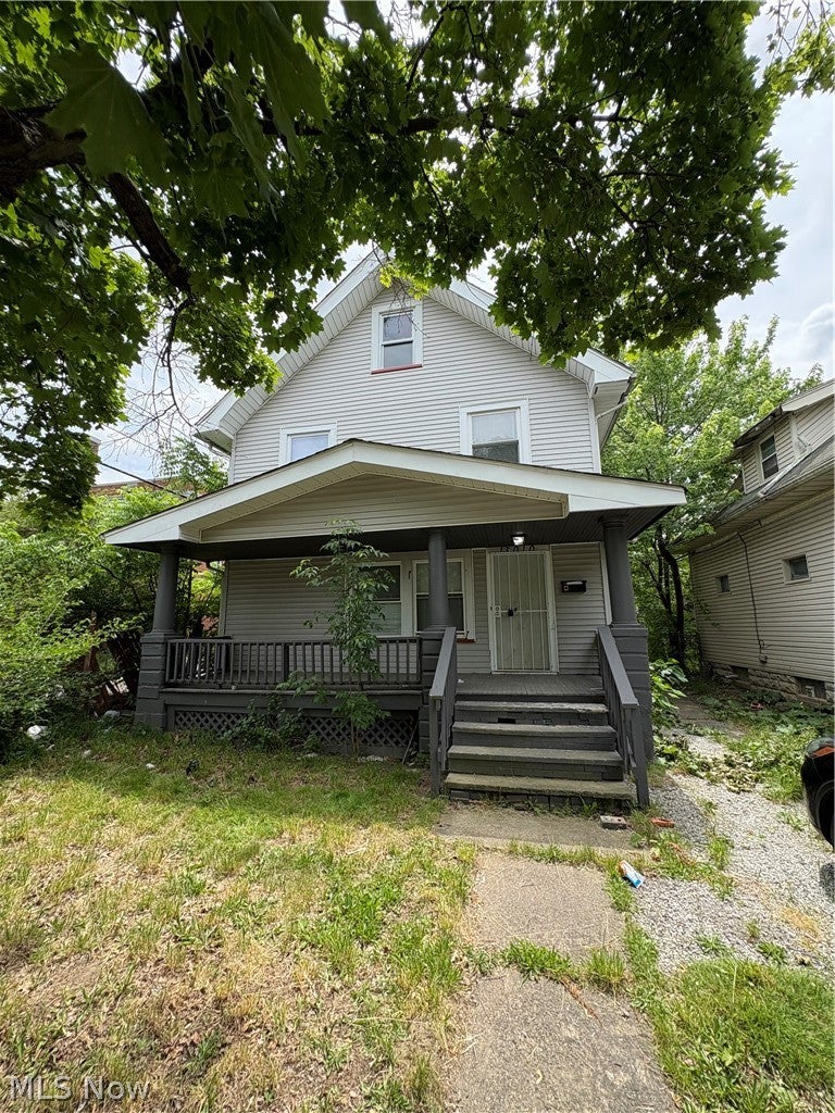 13010 Parkhill Avenue — photo