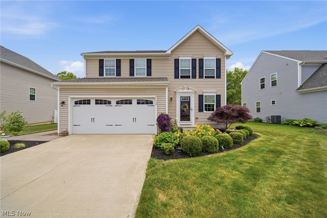 1724 Muirfield Lane — photo