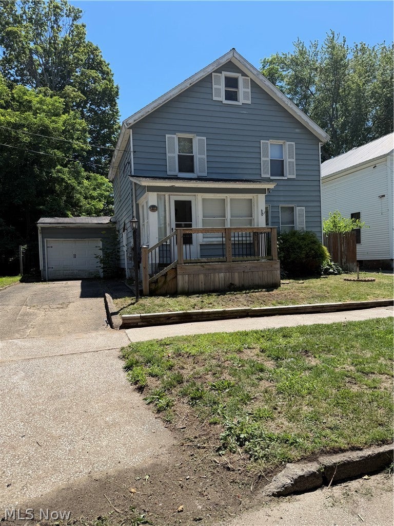 501 Madison Street — photo