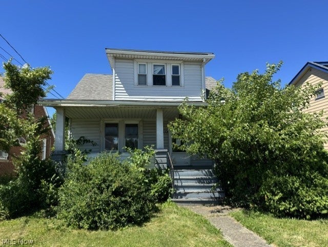 19205 Arrowhead Avenue — photo