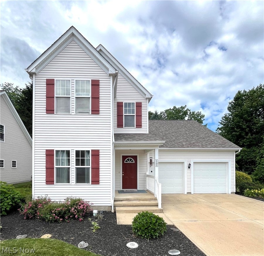 1205 E Mallard Drive — photo