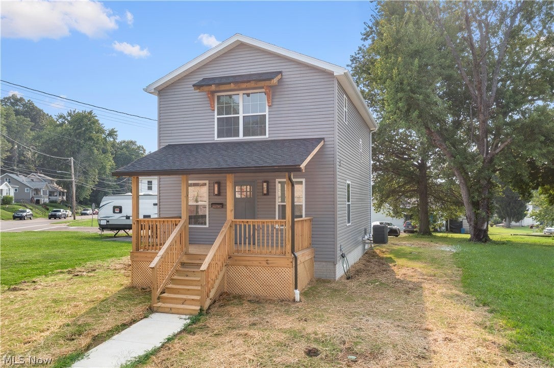 347 Luck Avenue — photo