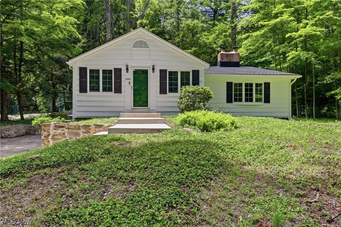 2020 Woodstock Road — photo