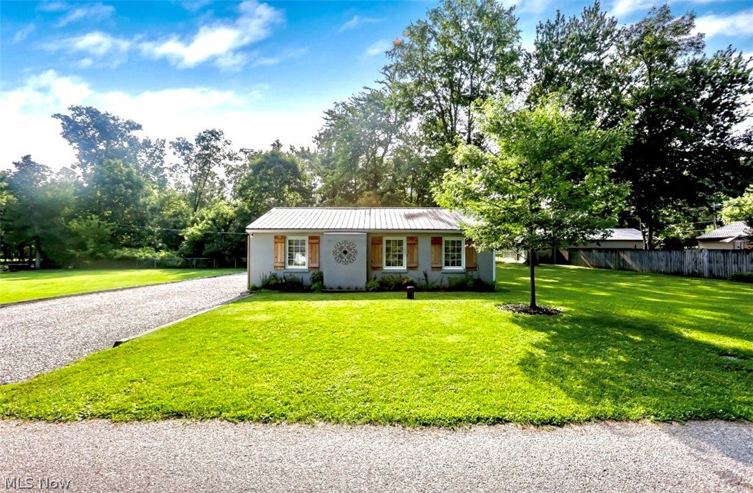 13400 Cedar Road NE — photo