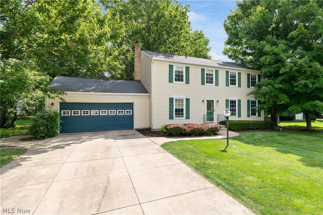 2329 Oak Point Drive — photo