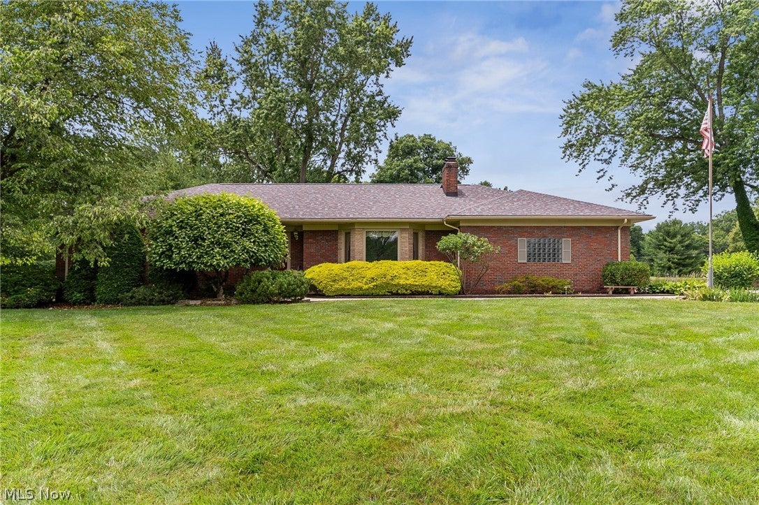 4122 Devon Drive SE — photo