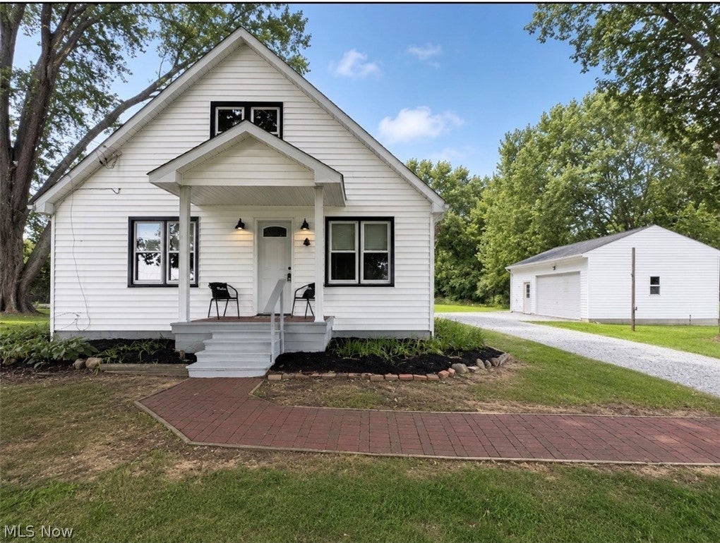 2721 E River Road — photo