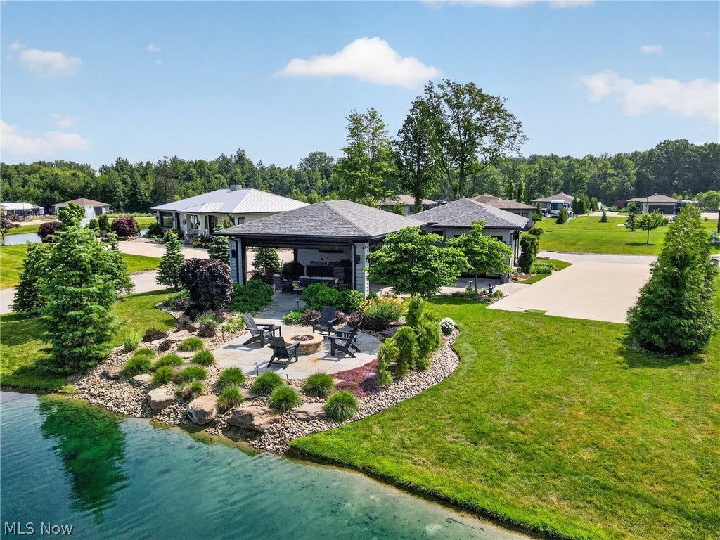 4508 Deer Lake Drive — photo