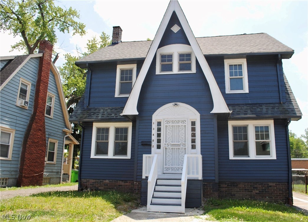13402 Alvin Avenue — photo