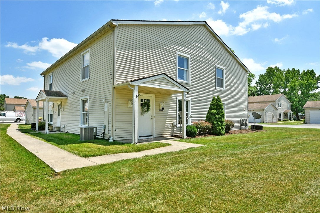 2832 Ivy Hill Circle D — photo