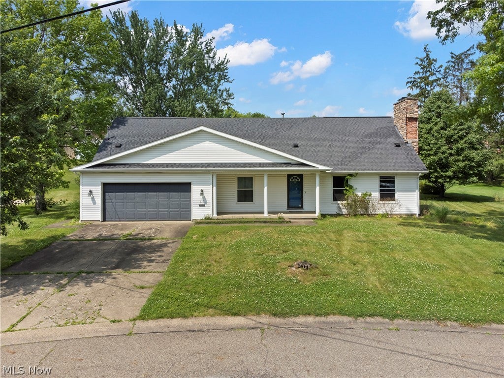 253 Harbel Drive — photo