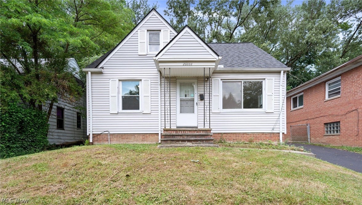 20803 Kenyon Drive — photo