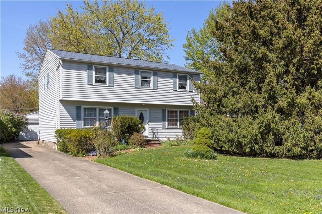 8295 Mentorwood Drive — photo
