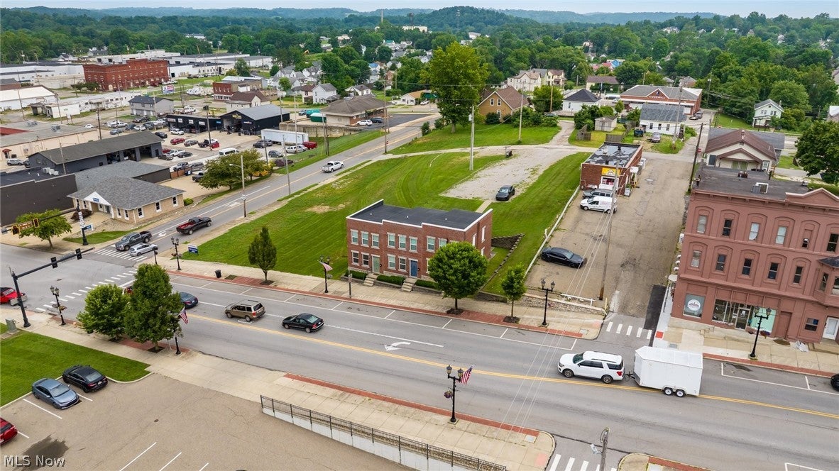 Investment Portfolio, Wheeling Avenue — photo